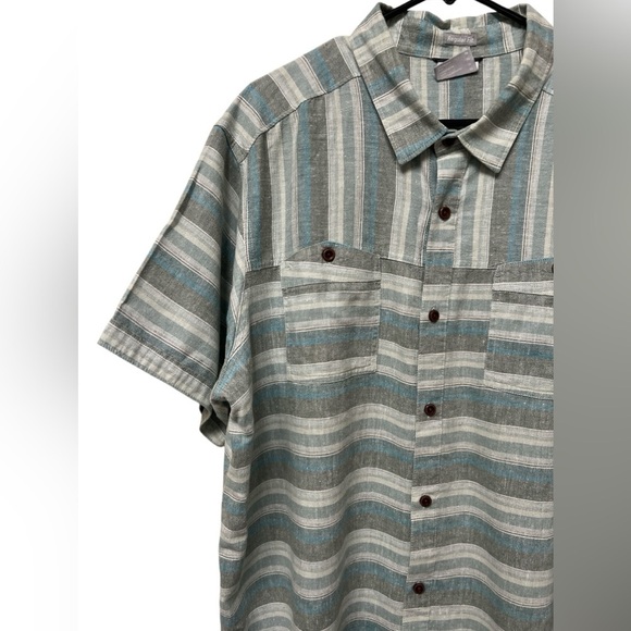 Columbia short sleeve casual button down shirt - Picture 3 of 5